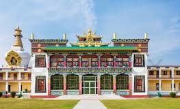 The Rinchen Terdzöd Transmission at Mindrolling Monastery