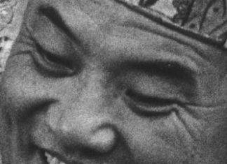 Slide Show Commemorating the Life and Activities of the 16th Gyalwang Karmapa