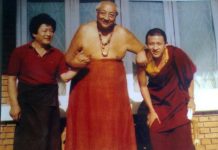 Dzongsar Jamyang Khyentse on the Passing of his Father, Thinley Norbu Rinpoche