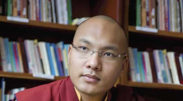 His Holiness’ Visit to Karma Thegsum Choling